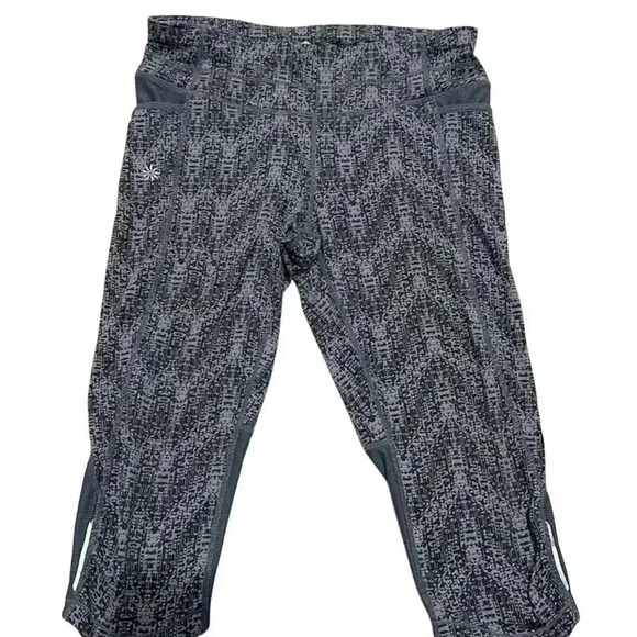 Athleta Womens Be Free Knickers Crop‎ Leggings Gray Size Small Activewear - Picture 2 of 7